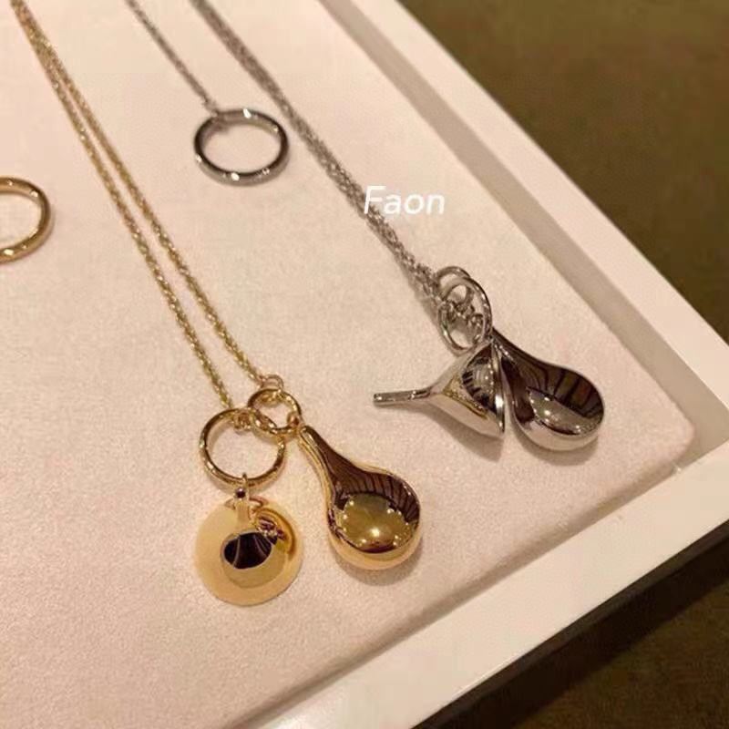 Unclassified Brand Necklaces